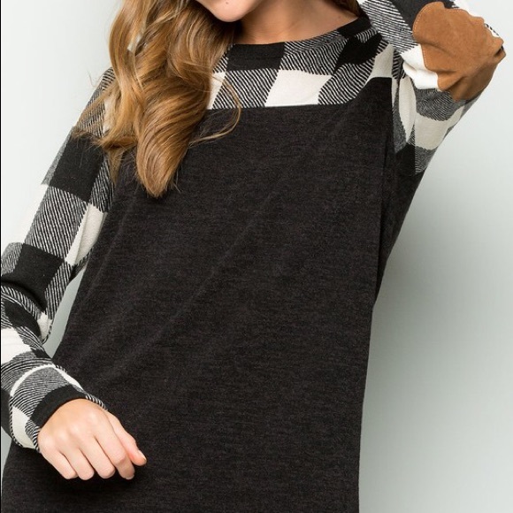 Black Buffalo Plaid Elbow Patch Tunic Sweater - Picture 3 of 3